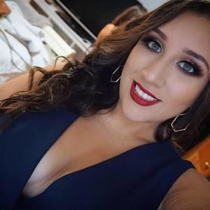 Meet your Posher, Maritza